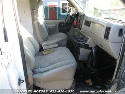 1998 GMC Savana G1500   - Photo 14 - Lynnwood, WA 98036