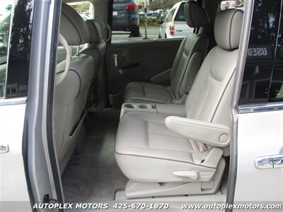 2012 Nissan Quest 3.5 LE   - Photo 10 - Lynnwood, WA 98036