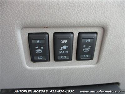 2012 Nissan Quest 3.5 LE   - Photo 25 - Lynnwood, WA 98036