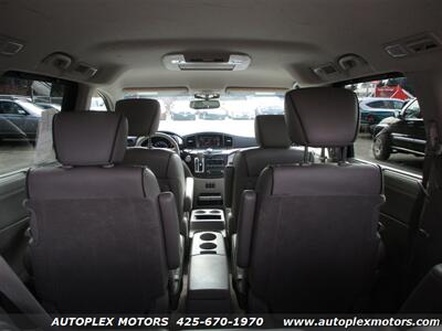 2012 Nissan Quest 3.5 LE   - Photo 13 - Lynnwood, WA 98036