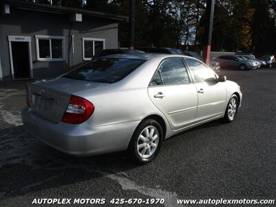 2004 Toyota Camry XLE V6  - MOONROOF - Photo 3 - Lynnwood, WA 98036