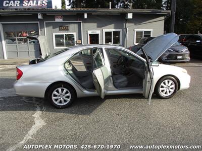 2004 Toyota Camry XLE V6  - MOONROOF - Photo 37 - Lynnwood, WA 98036