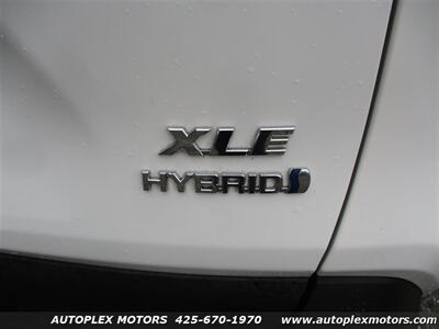 2024 Toyota RAV4 Hybrid XLE  - AWD - Photo 15 - Lynnwood, WA 98036