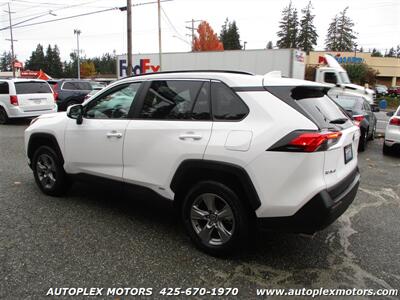 2024 Toyota RAV4 Hybrid XLE  - AWD - Photo 5 - Lynnwood, WA 98036