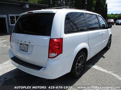 2017 Dodge Grand Caravan GT   - Photo 8 - Lynnwood, WA 98036