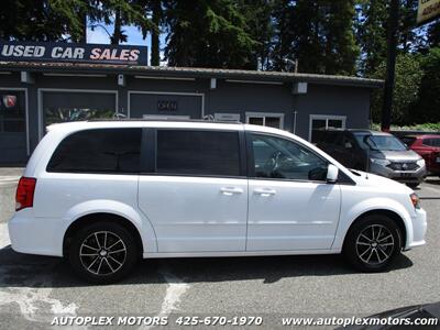 2017 Dodge Grand Caravan GT   - Photo 9 - Lynnwood, WA 98036