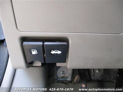 2015 Nissan Quest 3.5 S   - Photo 31 - Lynnwood, WA 98036