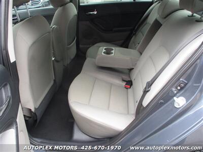 2014 Kia Forte LX   - Photo 10 - Lynnwood, WA 98036