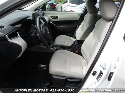 2024 Toyota Corolla Cross L  - AWD - 1 OWNER - Photo 9 - Lynnwood, WA 98036