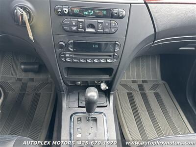 2005 Chrysler Pacifica Touring  - AWD - Photo 31 - Lynnwood, WA 98036