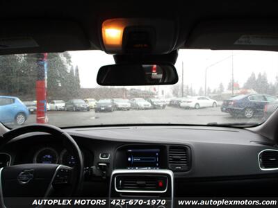 2013 Volvo S60 T5 Premier  - AWD - Photo 18 - Lynnwood, WA 98036