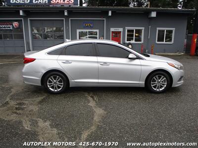 2017 Hyundai SONATA   - Photo 2 - Lynnwood, WA 98036