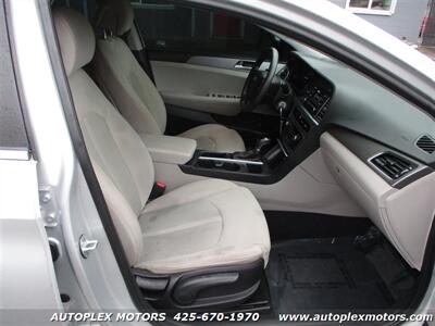 2017 Hyundai SONATA   - Photo 15 - Lynnwood, WA 98036