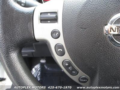 2013 Nissan Rogue SV  - AWD - Photo 23 - Lynnwood, WA 98036