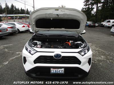 2022 Toyota RAV4 Hybrid XLE  - AWD - Photo 22 - Lynnwood, WA 98036