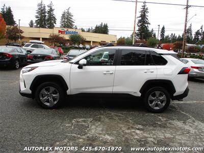 2022 Toyota RAV4 Hybrid XLE  - AWD - Photo 6 - Lynnwood, WA 98036