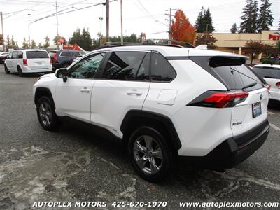 2022 Toyota RAV4 Hybrid XLE  - AWD - Photo 5 - Lynnwood, WA 98036