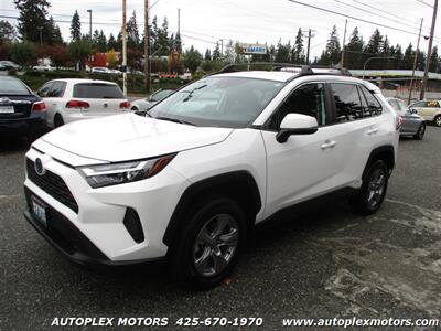 2022 Toyota RAV4 Hybrid XLE  - AWD - Photo 7 - Lynnwood, WA 98036