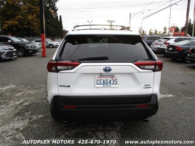 2022 Toyota RAV4 Hybrid XLE  - AWD - Photo 4 - Lynnwood, WA 98036