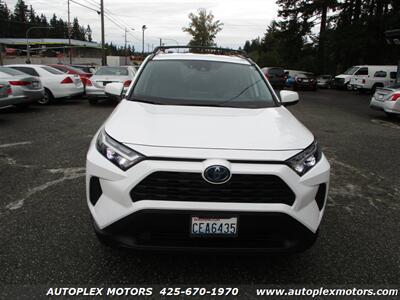 2022 Toyota RAV4 Hybrid XLE  - AWD - Photo 8 - Lynnwood, WA 98036