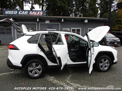 2022 Toyota RAV4 Hybrid XLE  - AWD - Photo 44 - Lynnwood, WA 98036