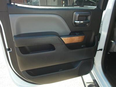 2015 Chevrolet Silverado 3500HD LTZ   - Photo 21 - Layton, UT 84041