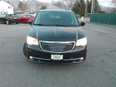 2014 Chrysler Town & Country Touring - Photo 8 - Layton, UT 84041