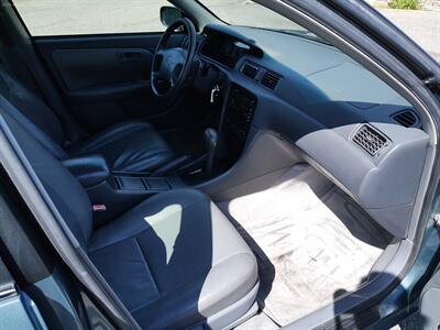 2001 Toyota Camry LE V6   - Photo 14 - Layton, UT 84041