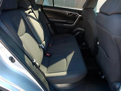 2022 Toyota RAV4 Hybrid LE - Photo 22 - Layton, UT 84041