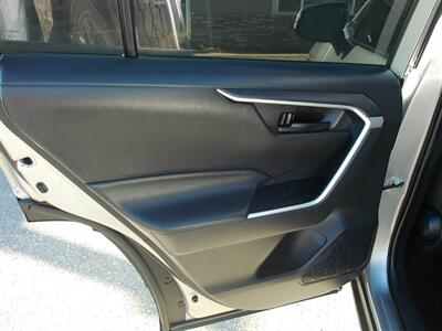 2022 Toyota RAV4 Hybrid LE - Photo 20 - Layton, UT 84041