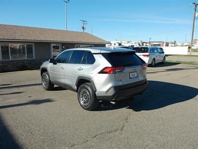 2022 Toyota RAV4 Hybrid LE - Photo 3 - Layton, UT 84041