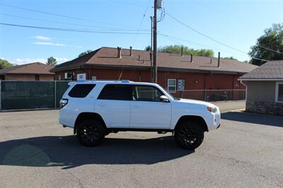 2015 Toyota 4Runner SR5   - Photo 7 - Layton, UT 84041