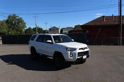 2015 Toyota 4Runner SR5   - Photo 8 - Layton, UT 84041