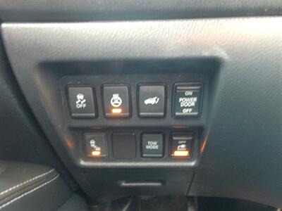 2017 Nissan Pathfinder SL   - Photo 18 - Layton, UT 84041