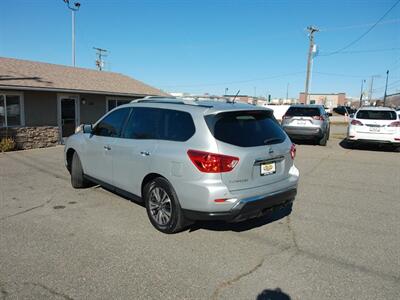 2017 Nissan Pathfinder SL   - Photo 3 - Layton, UT 84041