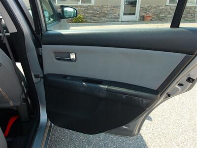 2011 Nissan Sentra 2.0 S   - Photo 21 - Layton, UT 84041