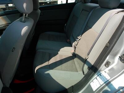 2011 Nissan Sentra 2.0 S   - Photo 17 - Layton, UT 84041