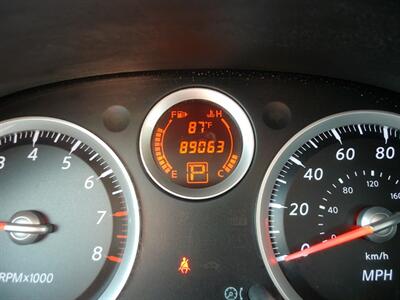 2011 Nissan Sentra 2.0 S   - Photo 12 - Layton, UT 84041
