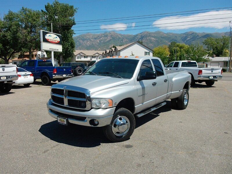 2004 Dodge Ram 3500 SLT  