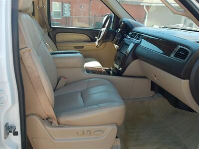 2007 GMC Yukon XL Denali   - Photo 24 - Layton, UT 84041