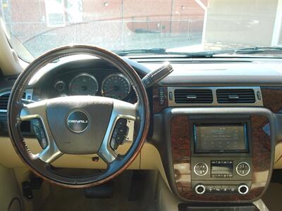 2007 GMC Yukon XL Denali   - Photo 25 - Layton, UT 84041