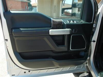 2019 Ford F-350 Super Duty Lariat   - Photo 18 - Layton, UT 84041