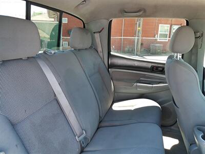 2006 Toyota Tacoma V6   - Photo 21 - Layton, UT 84041