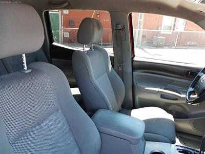 2006 Toyota Tacoma V6   - Photo 23 - Layton, UT 84041