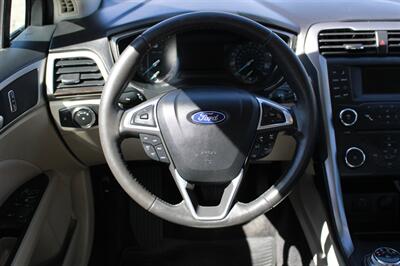 2017 Ford Fusion SE   - Photo 19 - Layton, UT 84041