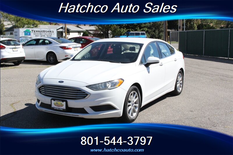 2017 Ford Fusion SE   - Photo 1 - Layton, UT 84041