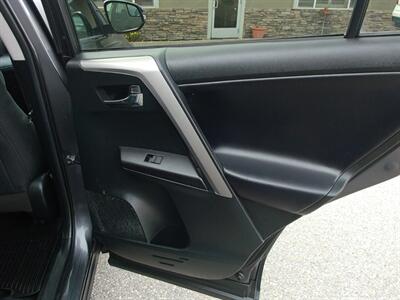 2018 Toyota RAV4 XLE   - Photo 23 - Layton, UT 84041