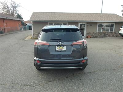 2018 Toyota RAV4 XLE   - Photo 4 - Layton, UT 84041