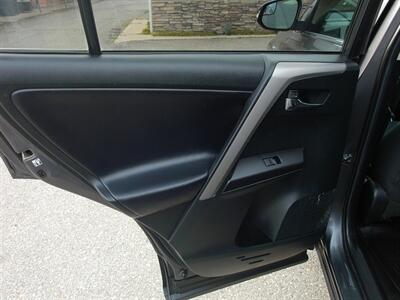 2018 Toyota RAV4 XLE   - Photo 20 - Layton, UT 84041