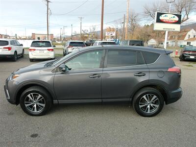 2018 Toyota RAV4 XLE   - Photo 2 - Layton, UT 84041